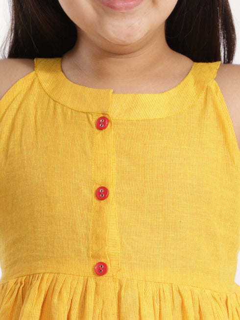 Girl's' Handloom Cotton Kurta And Straight Pant Set